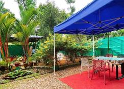 Kuttickattil Gardens Homestay - Kottayam - Patio
