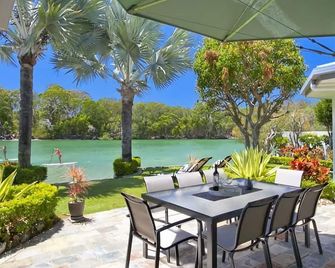Wyuna Drive 53 - Noosa - Hàng hiên
