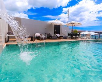 Pajuçara Praia Hotel - מסייאו - בריכה