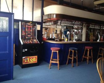 The Fulwich Hotel - Dartford - Bar