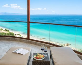 Blue Bay Hotel - Kallithea - Balcony