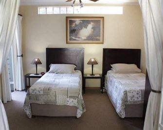 Margaret's Place - Johannesburg - Bedroom