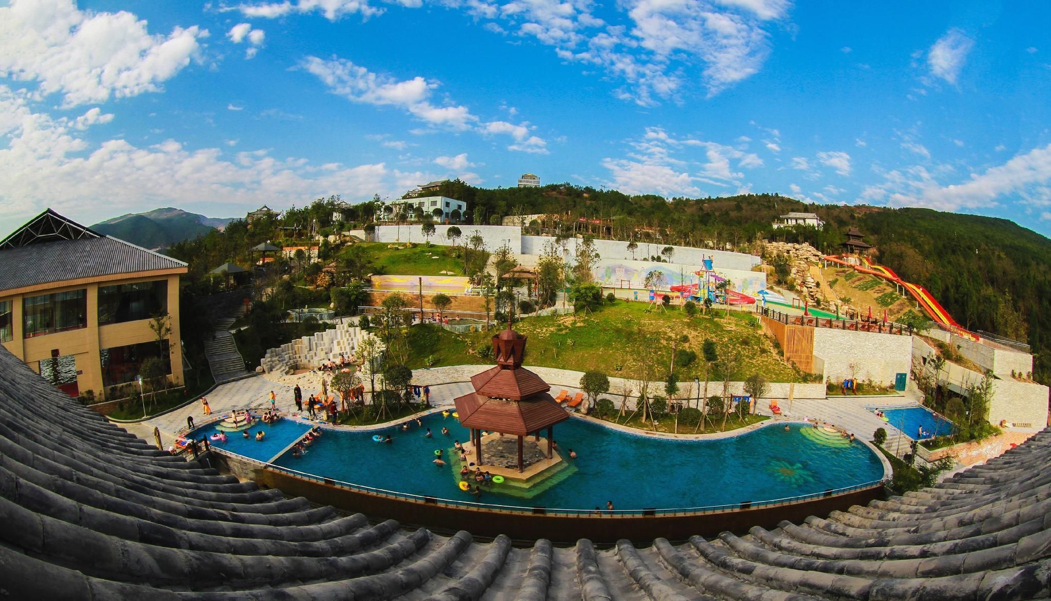 Guangyuan Empress Hot Spring Hotel - Guangyuan - Pool