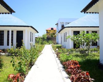 Kigwedeni Villas - Nungwi - Outdoor view