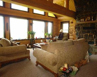 The Garrison Inn a Montana Bed & Breakfast - Kalispell