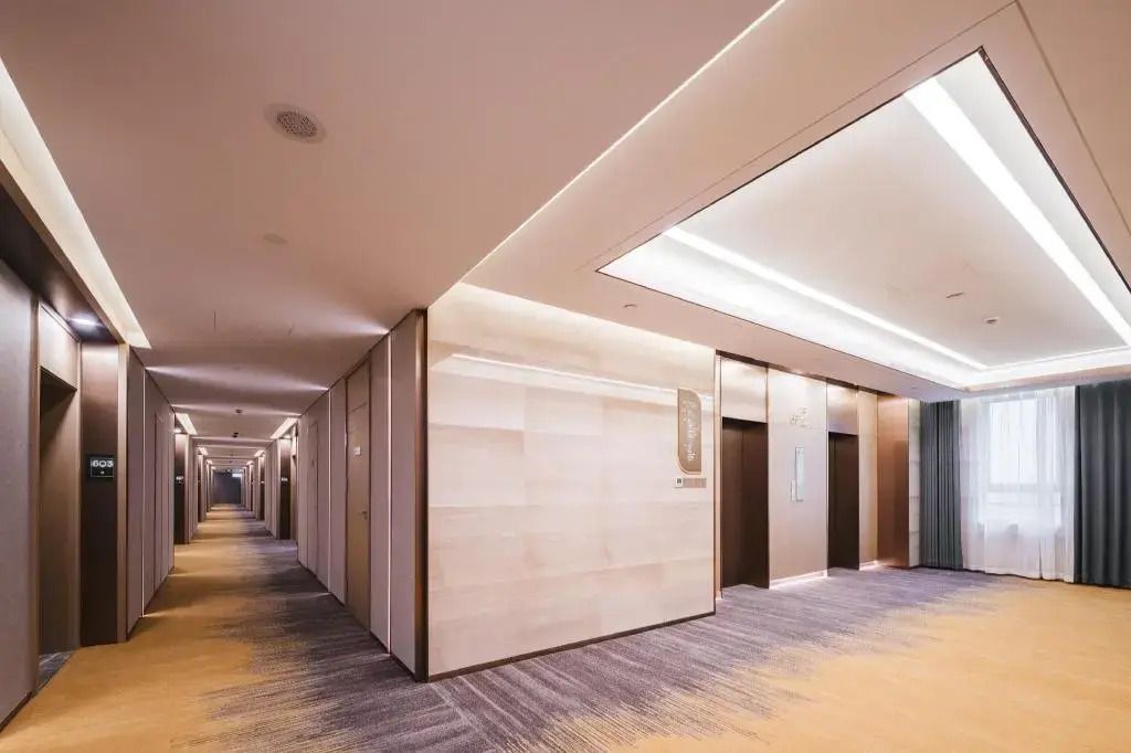 Cypress Garden Hotel