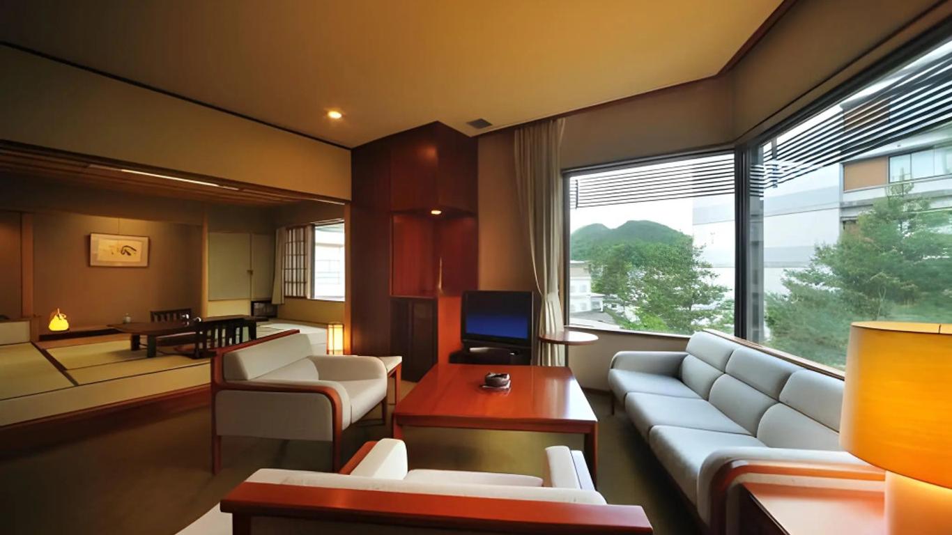 Senkeien Tsukioka Hotel