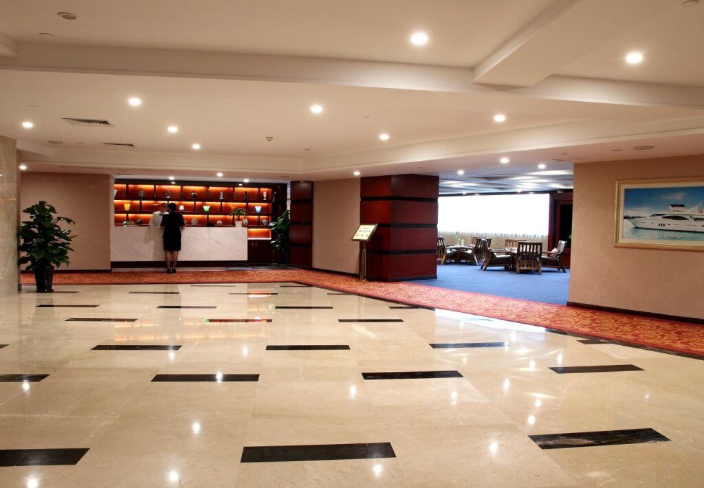 فوشان إمبيرور هوتل - فوشان - ردهة