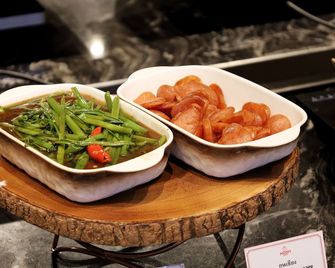Koon Hotel Sukhumvit - Mueang Samut Prakan