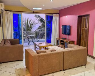 Cowrie Shell Beach Apartments Official - Mombasa