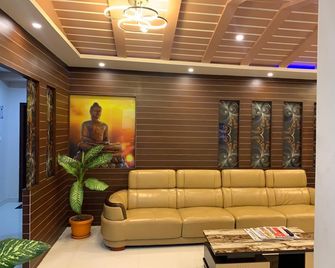 J N R Grand - Madanapalle - Lobby