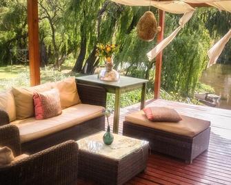 Lethabo Estate - Lanseria - Patio