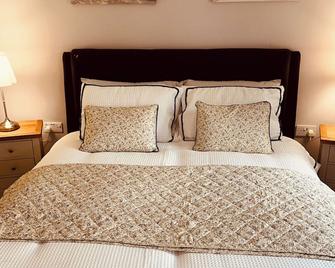 Claverley Hideaway Apartment Bridgnorth - Wolverhampton - Bedroom