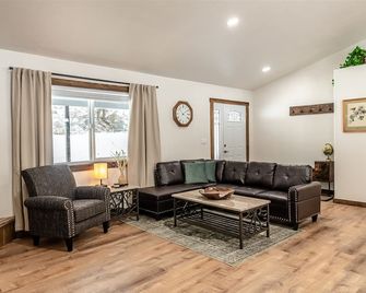  streamside Reflections-Quiet Home-Private Pond- Superior, Mt - Superior - Sala de estar