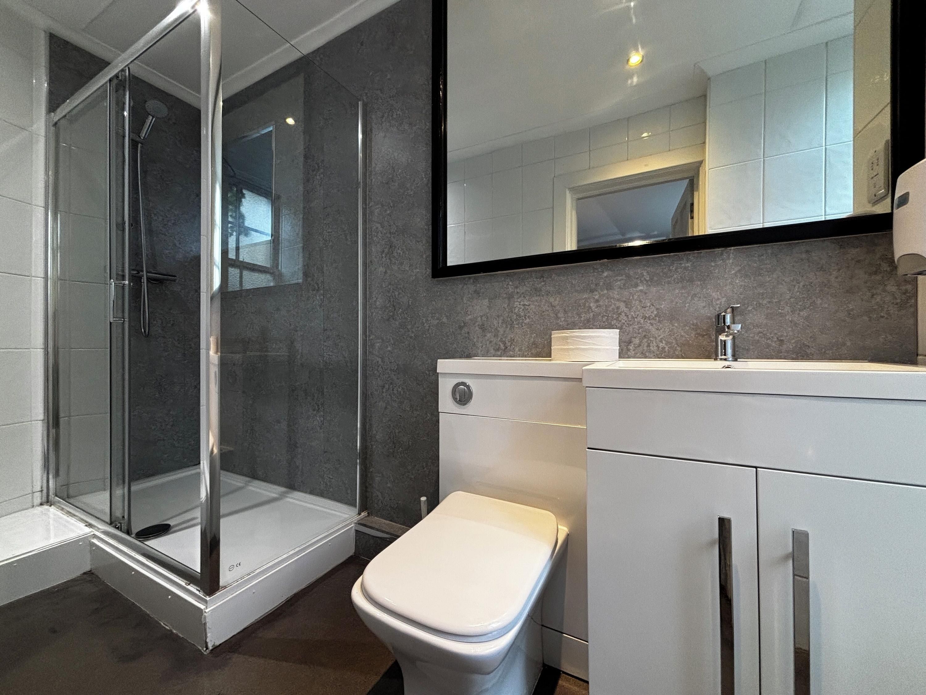 Safestay Glasgow - Glasgow - Bathroom