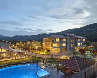Mastiff Grand La Villae - Lonavala - Edificio