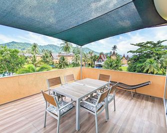 Poolside Apartments and Rooms - by KohChangVillas - Ko Chang - Balcony
