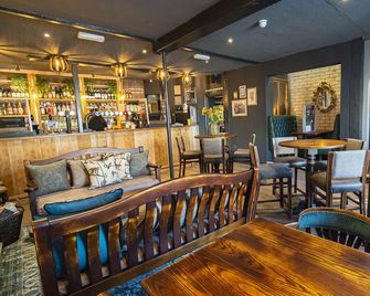 Kings Arms Hotel - Stansted - Baari
