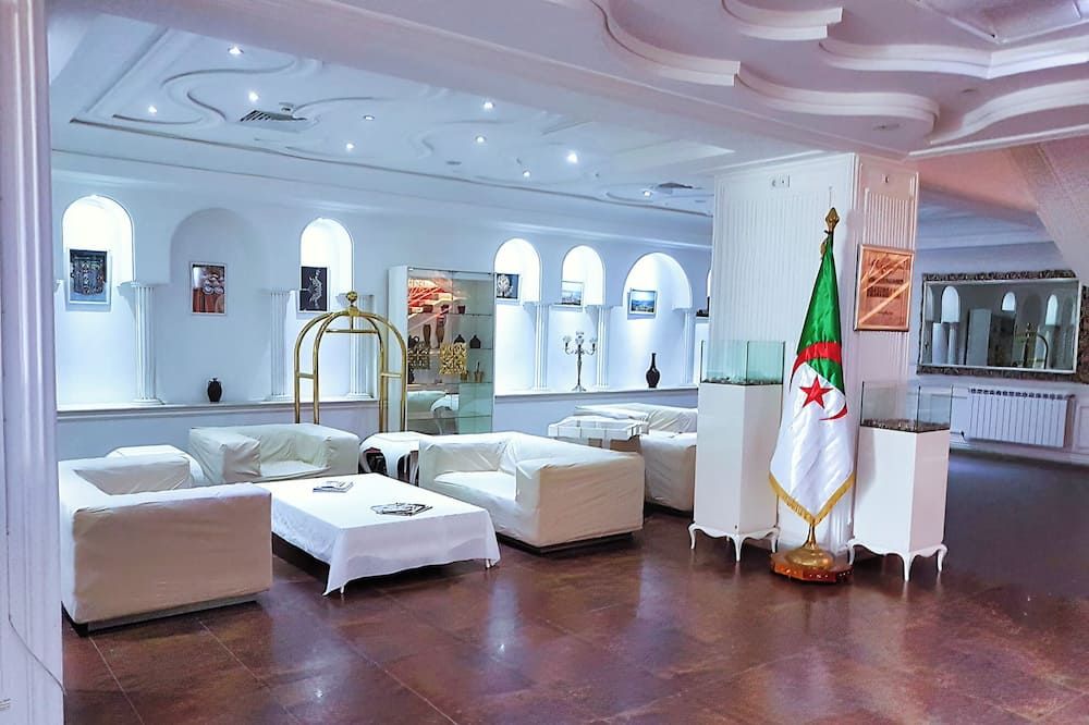 رايا تيشي - بجاية - ردهة