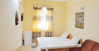 Faso Hotel - Ouagadougou - Bedroom
