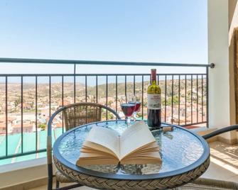 Hill View Restaurant & Apartments - Pissouri