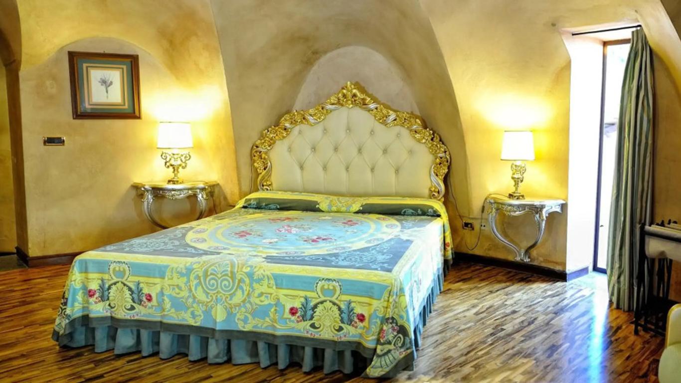 Hotel Porto Pirgos