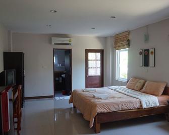 Klang Muang River Home - Phetchabun - Bedroom