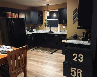 Lodge with access to Lake Noquebay, UTV/Snowmobile trail access - Crivitz - Cocina