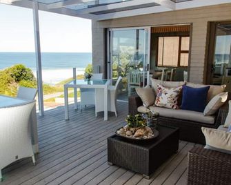 Whales Way Ocean Retreat - ווילדרנס - מרפסת