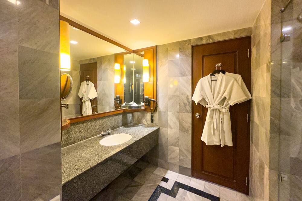 Rembrandt Hotel Bangkok - בנגקוק