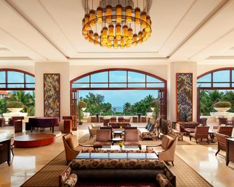Sheraton Haikou Hotel - האיקואו - טרקלין