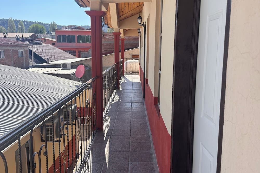 Hotel Puesta del Sol - Creel - Balkon