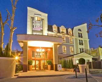 Grand Hotel Boutique - Rzeszów - Edificio