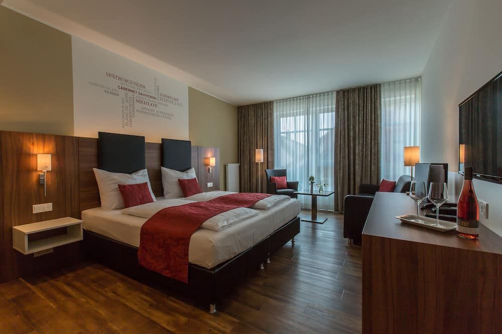 Weingut Schreieck Vinotel & Gutshaus - Sankt Martin - Schlafzimmer