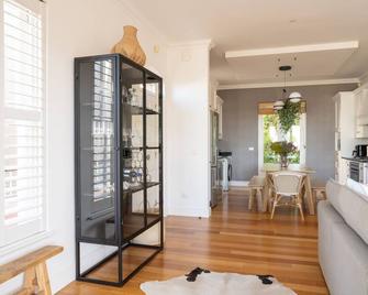 1 Stonehouse at the Majestic Village, Kalk Bay - Kalk Bay - Living room