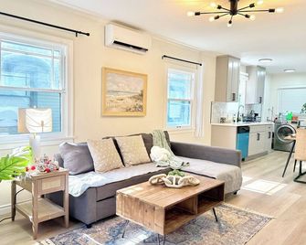 Jie choice - New! 2b1b Casa Madison Pasadena - Pasadena - Living room