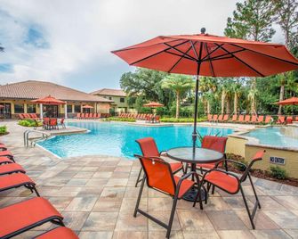 The Fountains At Champions Gate - Davenport - Piscina