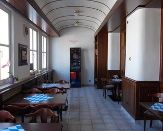 Hotel Im Bahnhof Passau - Passau - Restaurante