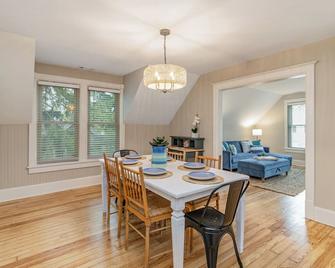 Chesterton Charmer: Upper Unit - Chesterton - Sala pranzo