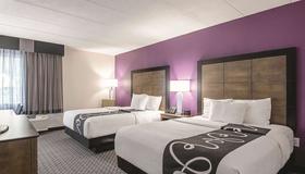 La Quinta Inn & Suites by Wyndham Portland - Portland - Phòng ngủ