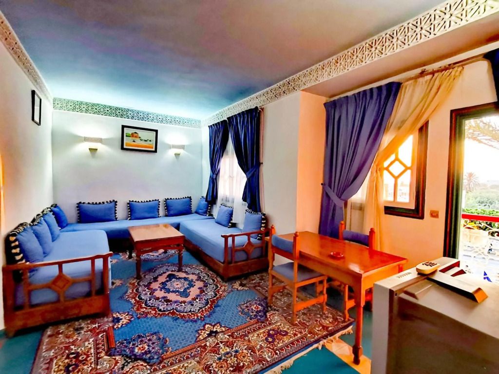 فندق الساحلي