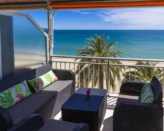 Corona Apartment - Salou - Balcony
