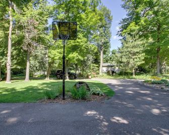 Lakefront Brainerd Cabin With Fireplace! - Brainerd