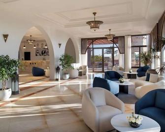 Royal Lazure Resort - Sharma - Lobby