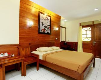 The Soemarsono Hotel - Yogyakarta - Bedroom