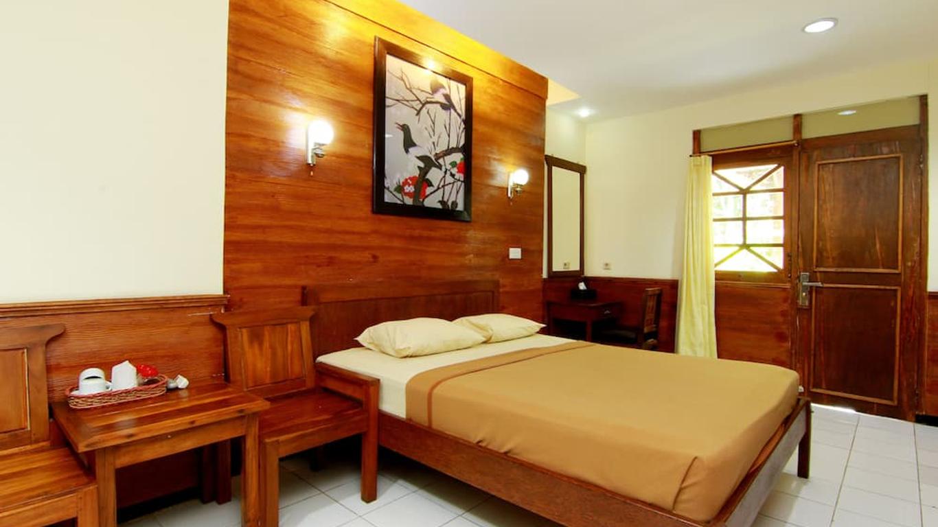 ذا سومارسونو هوتل