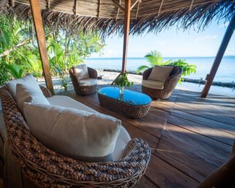 Beachfront House at La Vida Resort - Changuinola