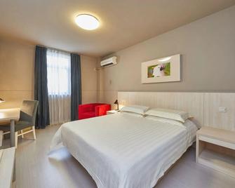 Jinjiang Inn - Shanghai Nanxiang - שנחאי - חדר שינה