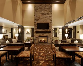 Staybridge Suites Chihuahua By IHG - צ'יוואווה - מסעדה