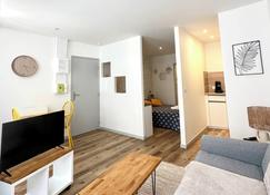 Bel appartement en plein centre ville - Limoges - Wohnzimmer